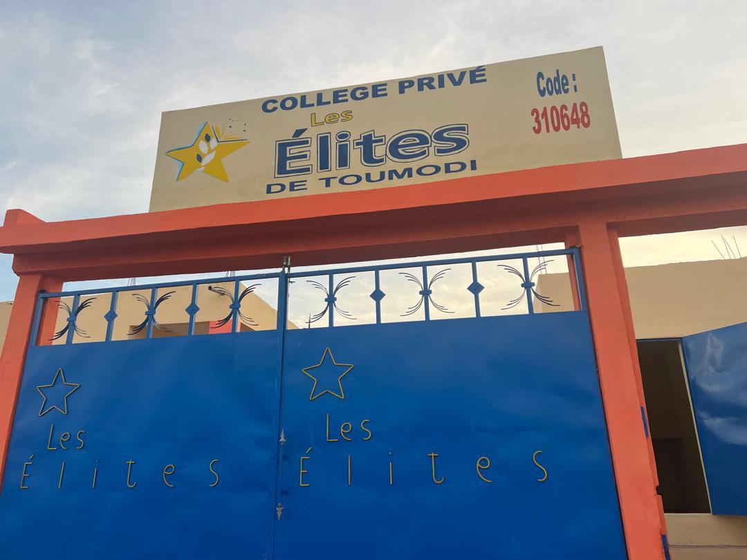Façade du Collège Les Élites de Toumodi